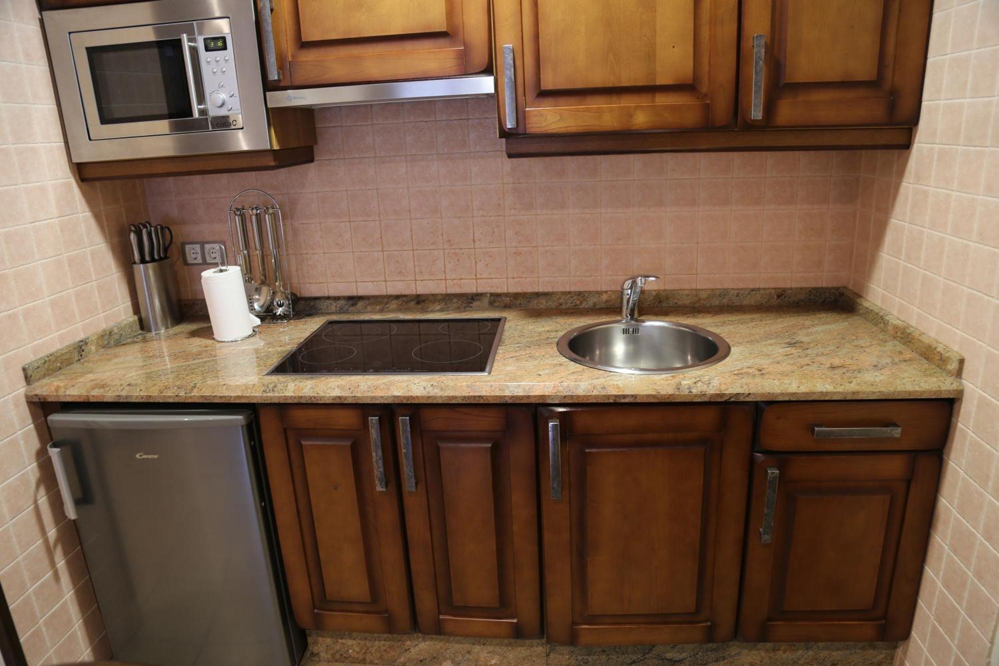 Apartamentos La Pontiga *** Infiesto Bilik gambar